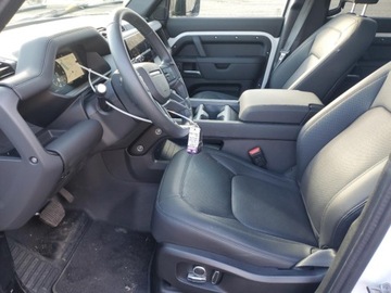 Land Rover Defender IV (L663) 2025 Land Rover Defender 130 X-Dynamic SE 2025 3.0l 3.0 Benzyna 395KM, zdjęcie 7