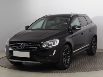 Volvo XC60 I SUV Facelifting 2.4 D4 190KM 2017 Volvo XC60 D4, Salon Polska, Serwis ASO, 187 KM, zdjęcie 1