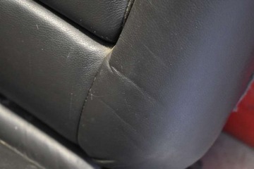 SEDADLO ZADNÍ CENTRÁLNÍ II ŘADA NISSAN PATHFINDER R51