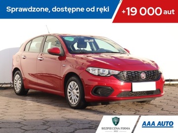 Fiat Tipo II Hatchback 1.4 T-Jet LPG 120KM 2017 Fiat Tipo 1.4 T-Jet LPG, Salon Polska, GAZ, Klima