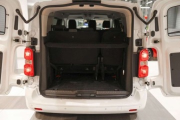 Toyota 2020 Toyota Proace Verso 1.5 D4-D Medium Business 1.5 Diesel 120KM, zdjęcie 12