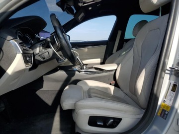 BMW Seria 5 G30-G31 2019 BMW Seria 5 530e 2019 2.0l 2.0 Hybryda 248KM, zdjęcie 7