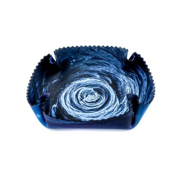 ПОДНОС ДЛЯ КУСОВ ПРЕМИУМ ПОДНОС ДЛЯ КУСОВ ПРЕМИУМ БЛЕСТЯЩИЙ осьминог С ГОЛОЭФФЕКТОМ 22X22 СМ