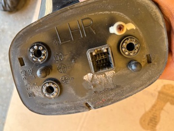 ZRCÁTKO PRAVÉ HYUNDAI TRAJET 2004-2008 FACELIFT