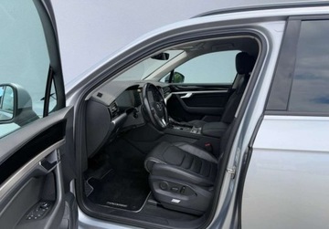 Volkswagen Touareg III SUV 3.0 V6 SCR TDI 286KM 2018 Volkswagen Touareg 286km salon Polska serwisowany matrix kamera 3.0 Diesel, zdjęcie 8