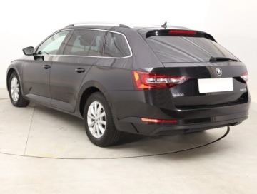 Skoda Superb III Kombi 2.0 TDI 150KM 2016 Skoda Superb 2.0 TDI, Salon Polska, Xenon, zdjęcie 3