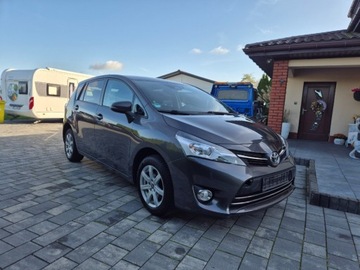Toyota Verso Minivan Facelifting 1.8 Valvematic 147KM 2016 Toyota Verso 1.8 Benz Zadbany 1.8 Benzyna 147KM, zdjęcie 1