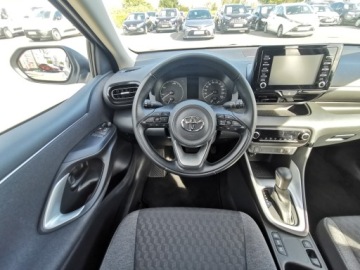 Toyota Yaris IV Hatchback 1.5 Hybrid Dynamic Force 116KM 2023 Toyota Yaris Hybrid 1.5 Comfort IV (2020-) Hybrid, zdjęcie 13