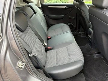 Mercedes Klasa A W169 Coupe 1.7 180 116KM 2010 Mercedes A 180 1.7 benzyna Avantgarde Serwis w ASO, zdjęcie 13