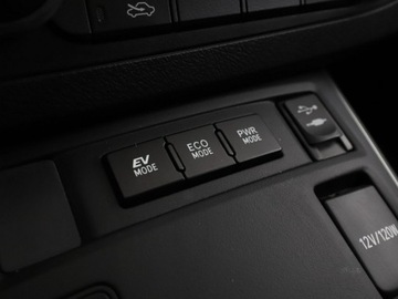 Toyota Auris II Hatchback 5d 1.8 HSD 136KM 2014 Toyota Auris HEV klima auto kamera i czujniki, zdjęcie 25