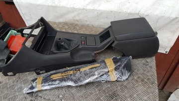 BMW 5 E39 LOKETNÍ OPĚRKA TUNEL MĚCH MANUÁLNÍ ČERNÁ DEKORACE