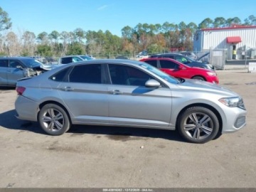 Volkswagen Jetta VI 2022 Volkswagen Jetta 2022r., 1.5L 1.5 Benzyna 158KM, zdjęcie 4