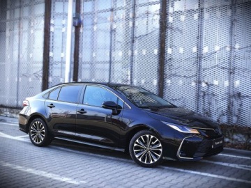 Toyota Corolla XII Sedan Facelifting 1.8 Hybrid 140KM 2023 Toyota Corolla Corolla 1.8 Hybrid StyleGwarancjaSalon Polska drugi komplet, zdjęcie 32