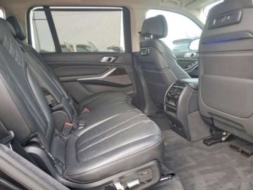 BMW X7 2019 BMW X7 xDrive50i 2019 4.4 Benzyna 456KM, zdjęcie 11