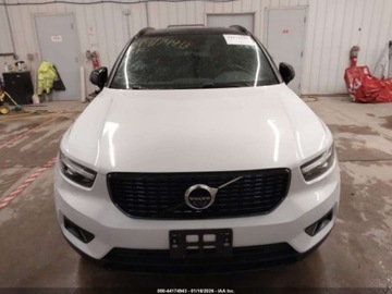 Volvo XC40 2021 Volvo XC 40 T5 R-Design 2021 2.0 Benzyna 248KM, zdjęcie 7
