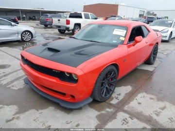 Dodge Challenger III 2016 Dodge Challenger Dodge Challenger SRT Hellcat, od ubezpieczalni 6.2 Benzyna, zdjęcie 2