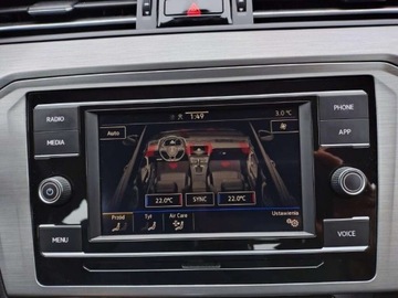 Volkswagen Passat B8 Variant Facelifting 1.5 TSI EVO 150KM 2022 Volkswagen Passat FV23 LED Salon PL APP-Connect od Dealera 1.5 Benzyna, zdjęcie 20