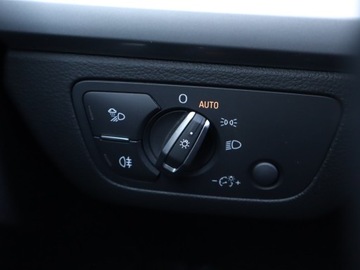 Audi Q5 II SUV 2.0 TDI 163KM 2018 Audi Q5 2.0 TDI, Serwis ASO, 4X4, Automat, Klima, zdjęcie 16