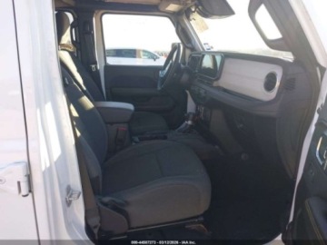 Jeep Wrangler IV 2025 Jeep Wrangler 4-Door Sahara 2025 2.0 Benzyna 270KM, zdjęcie 9