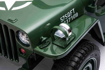 Wojskowy JEEP WILLYS napęd 4X4 AKU 12V7AH skóra
