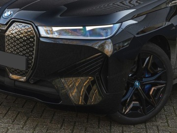 BMW iX SUV 105.2kWh 523KM 2024 BMW iX (523KM) | Kamera 360 + Zawieszenie pneumatyczne, zdjęcie 1