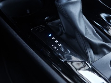 Toyota C-HR I Crossover Facelifting 2.0 Hybrid Dynamic Force 184KM 2020 Toyota C-HR 2.0 Hybrid, Salon Polska, Serwis ASO, zdjęcie 16