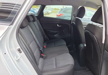 Hyundai i30 II Wagon 1.6 CRDi 110KM 2013 Hyundai i30 1,6 CRDI 110 KM Ksenon 6 Biegow 1.6 Diesel 110KM, zdjęcie 27
