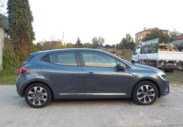 Renault Clio V Hatchback 5d Hybrid 1.6 E-TECH 140KM 2021 Renault Clio Okazja 1.6 Hybryda 140KM, zdjęcie 14