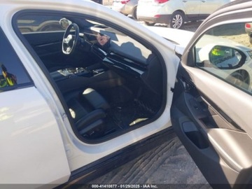 BMW Seria 5 G90-91 2024 BMW Seria 5 530i, 2024r., 2.0L 2.0 Benzyna 255KM, zdjęcie 8