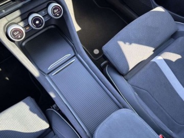 Skoda Kodiaq I SUV Facelifting 2.0 TDI SCR 150KM 2024 Skoda Kodiaq Sportline 7 osobowy Top LED Matrix Pamiec foteli Masaze Faktu, zdjęcie 15