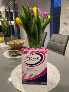 ПРОФЕССИОНАЛЬНЫЙ ОБСЛЕДОВАНИЕ ТЕХНИКА МАССАЖА МЕД.10