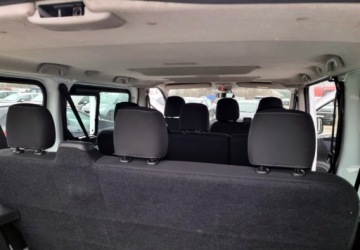 Opel Vivaro B Kombi Extra Long H1 2,9t 1.6 BiTurbo 125KM 2017 Opel Vivaro 1,6 Diesel 125km 6-Biegow Klima Serwis 9-osob 1.6 Diesel, zdjęcie 29