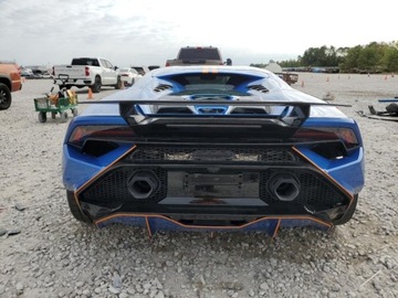 Lamborghini Huracan Tecnica 5.2 V10 640KM 2023 Lamborghini Huracan Tecnica 2023 5.2l 5.2 Benzyna 640KM, zdjęcie 2