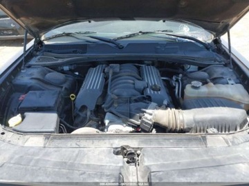 Dodge Challenger III 2019 Dodge Challenger RT Scat Pack 2019 6.4l 6.4 Benzyna 485KM, zdjęcie 8