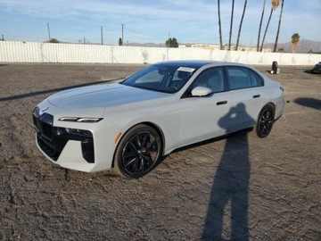 BMW 2024 BMW Seria 7 2024 BMW 760 XI 4.4 Benzyna 536KM, zdjęcie 1