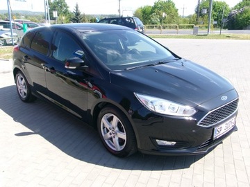 Ford Focus III Hatchback 5d facelifting 1.0 EcoBoost 100KM 2015 Ford Focus III Sprowadzony Serwisowany, zdjęcie 1