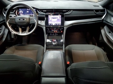 Jeep Grand Cherokee V 2024 Jeep Grand Cherokee L Laredo 2024 3.6l 3.6 Benzyna 293KM, zdjęcie 8