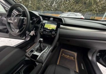 Honda Civic X Hatchback 5d Facelifting 1,0 VTEC TURBO 126KM 2020 Honda Civic 1.0 TURBO kamera 126KM gwarancja bezwypadkowy MANUAL 101.000, zdjęcie 15