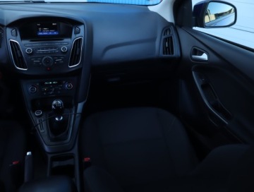 Ford Focus III Kombi Facelifting 1.5 TDCi 120KM 2018 Ford Focus 1.5 TDCi, Salon Polska, Serwis ASO, zdjęcie 7