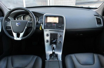 Volvo XC60 I 2015 Volvo XC60 - DOSKONAŁY WYBÓR/serwis/MOMMENTUM/od ręki/ASO/bezwypadk., zdjęcie 32