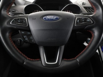 Ford Kuga II SUV Facelifting 2.0 TDCi 150KM 2018 Ford Kuga ST-line Navi Kamera cofania Klimatyzacja, zdjęcie 20