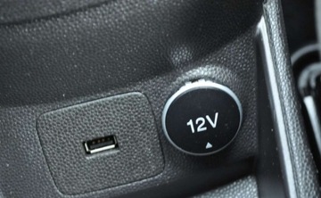 Ford Fiesta VII Hatchback 3d Facelifting 1.25 82KM 2017 Ford Fiesta LIFT 1.25 Benzyna Klimatyzacja Cz.parkowania 1.2 Benzyna 82KM, zdjęcie 30