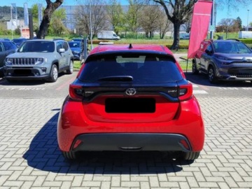 Toyota Yaris IV Hatchback Facelifting 1.5 Hybrid Dynamic Force 116KM 2026 Od ręki - Style 1.5 Hybrid 116KM | Podgrzewane fotele!, zdjęcie 4