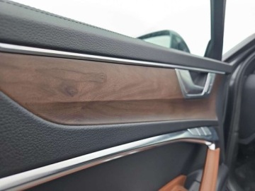 Audi A6 C8 Avant Plug In 2.0 50 TFSI e 299KM 2023 Audi A6 Avant dach panoramiczny, kamery 360, BO, matrixy, aktywny tempomat, zdjęcie 9