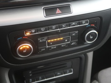 Volkswagen Sharan II Van 2.0 TDI-CR BMT 170KM 2012 VW Sharan 2.0 TDI BMT, 167 KM, Skóra, Navi, Xenon, zdjęcie 11