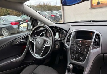 Opel Astra J Sports Tourer Facelifting 1.6 CDTI ecoFLEX 110KM 2014 Opel Astra Samochod z gwarancja 1.6 Diesel 110KM, zdjęcie 10