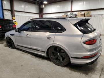 Bentley Bentayga 2022 Bentley Bentayga 2022r., 4x4, 4.0L 4.0 Benzyna 542KM, zdjęcie 3