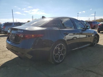 Alfa Romeo Giulia II Sedan Facelifting 2.0 Turbo 280KM 2023 Alfa Romeo Giulia Ti 2023 2.0l 2.0 Benzyna 280KM, zdjęcie 3