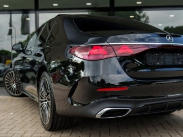 Mercedes Klasa E W214 Sedan 2.0 220d 197KM 2025 E Klasa 220 d 4-Matic AMG 2.0 (197KM) 2025, zdjęcie 6