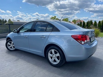 Chevrolet Cruze 2009 Chevrolet Cruze 1.6 Benzyna Nowy Rozrząd ,Olej ,Filtry Po Opłatach, zdjęcie 2